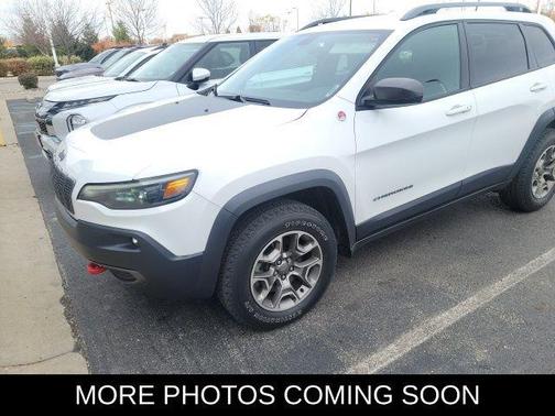 2020 Jeep Cherokee Trailhawk