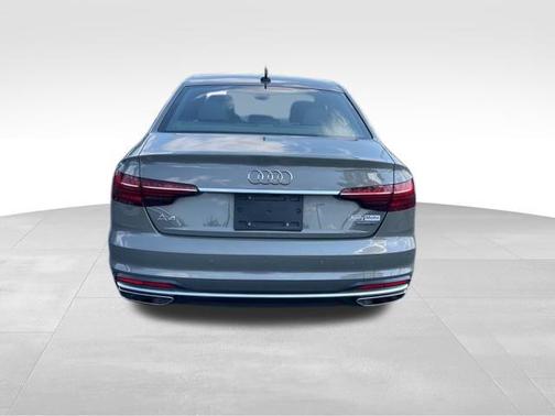2023 Audi A4 45 S line Premium Plus