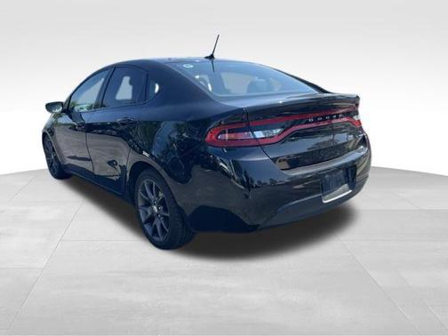 Pitch Black Clearcoat 2016 Dodge Dart SE