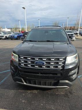 Gray 2017 Ford Explorer Limited