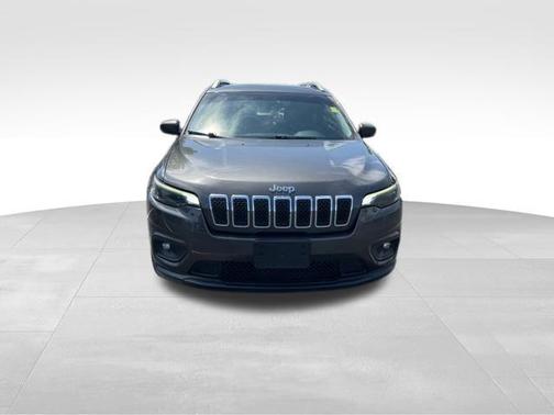 Granite Crystal Metallic Clearcoat 2019 Jeep Cherokee Latitude Plus