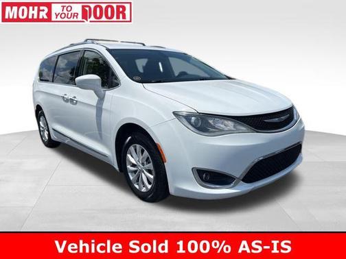 2018 Chrysler Pacifica Touring-L