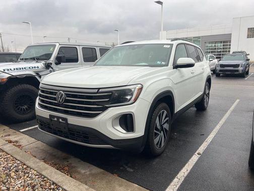 2024 Volkswagen Atlas 2.0T SE w/Technology 4MOTION