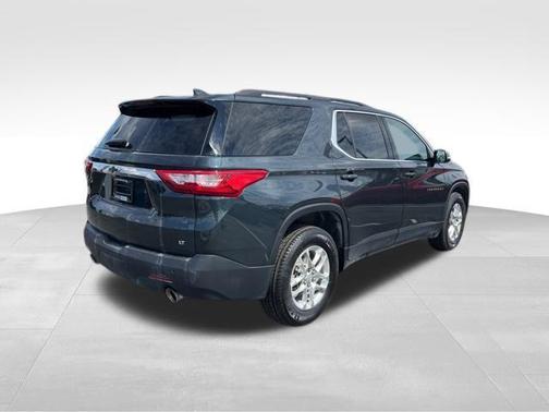 2021 Chevrolet Traverse LT
