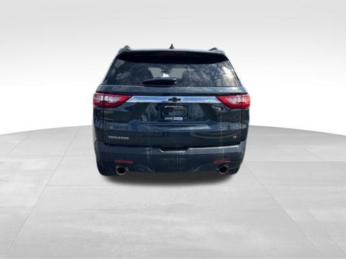2021 Chevrolet Traverse LT