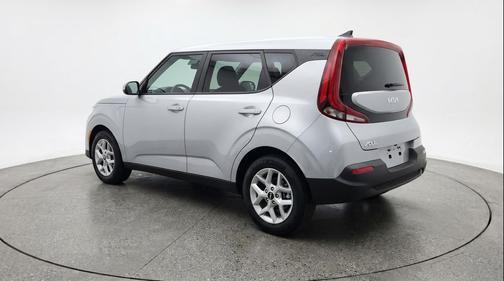 Gravity Gray 2025 Kia Soul LX