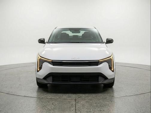 Snow White Pearl 2025 Kia K4 LXS