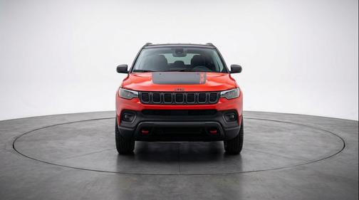 Red Hot Pearlcoat 2025 Jeep Compass Trailhawk