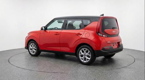 Inferno Red 2025 Kia Soul LX