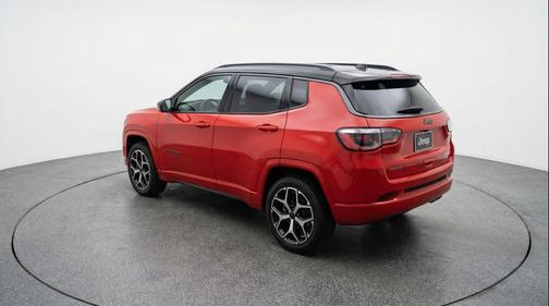 Red Hot Pearlcoat 2025 Jeep Compass Limited
