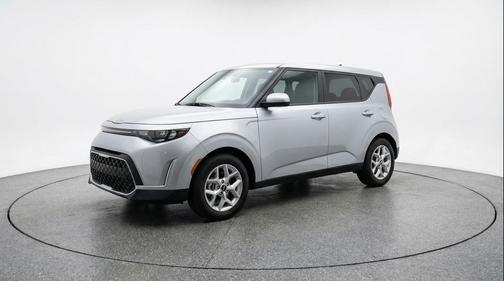 Steel Gray 2025 Kia Soul LX