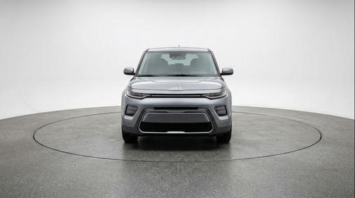 Gravity Gray 2025 Kia Soul LX