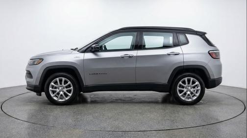 Silver Zynith Metallic Clearcoat 2025 Jeep Compass Limited