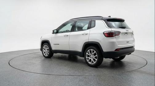 Bright White Clearcoat 2025 Jeep Compass Limited