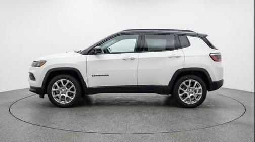 Bright White Clearcoat 2025 Jeep Compass Limited