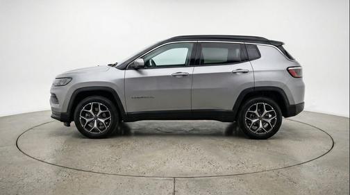 Silver Zynith Metallic Clearcoat 2025 Jeep Compass Limited
