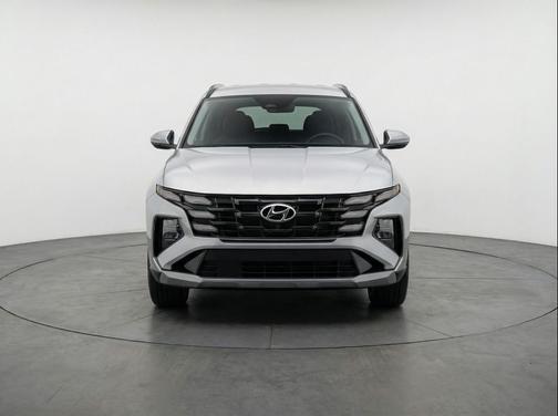 Shimmering Silver 2025 Hyundai TUCSON SEL