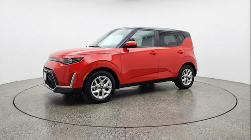 Inferno Red 2025 Kia Soul LX