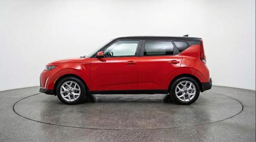 Inferno Red 2025 Kia Soul LX