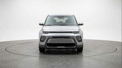 Steel Gray 2025 Kia Soul LX
