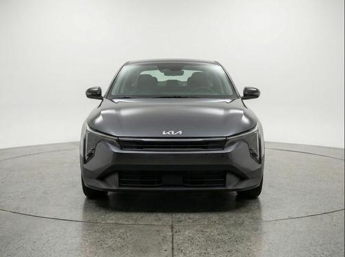 Interstellar Gray 2025 Kia K4 LXS