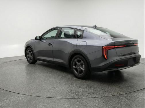 Interstellar Gray 2025 Kia K4 LXS