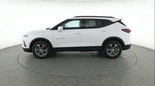 Summit White 2025 Chevrolet Blazer 2LT