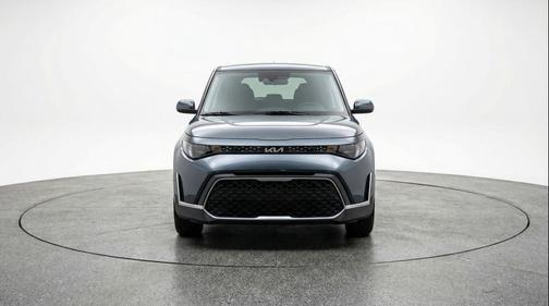 Gravity Gray 2025 Kia Soul LX