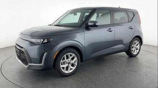 Gravity Gray 2025 Kia Soul LX