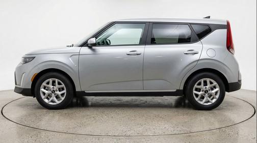 Steel Gray 2025 Kia Soul LX