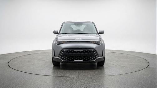 Gravity Gray 2025 Kia Soul LX