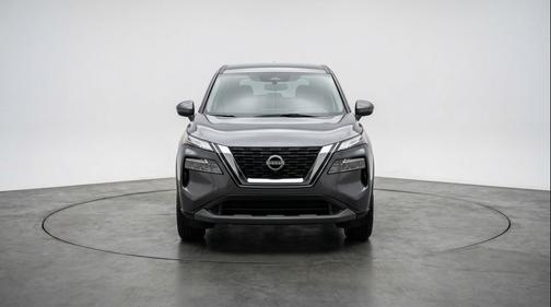 Gun Metallic 2025 Nissan Rogue SV