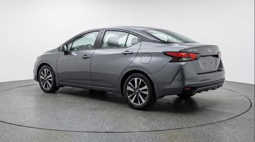 Gun Metallic 2025 Nissan Versa 1.6 SV