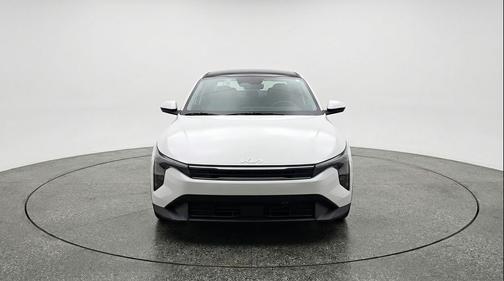 Snow White Pearl 2025 Kia K4 LXS
