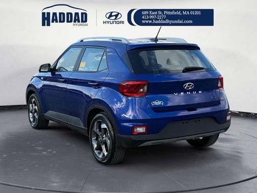 2023 Hyundai VENUE SEL