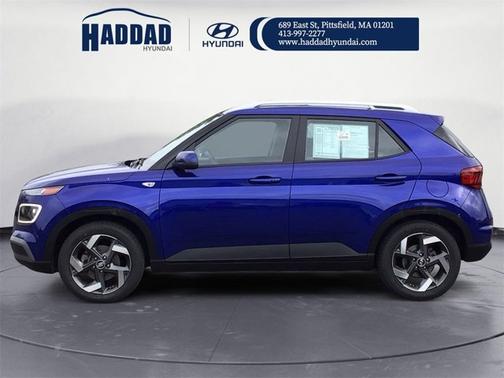 2022 Hyundai VENUE Limited
