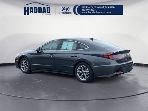 2022 Hyundai SONATA SEL