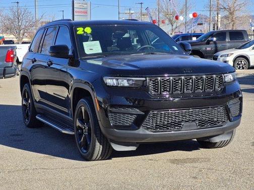 2024 Jeep Grand Cherokee Laredo