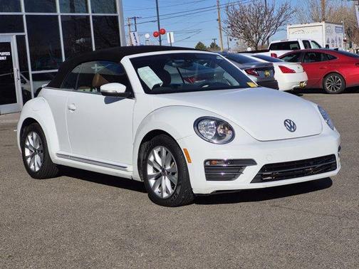 2017 Volkswagen Beetle 1.8T Classic