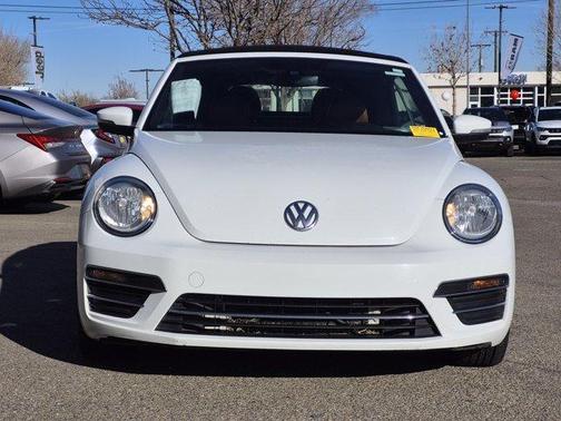 2017 Volkswagen Beetle 1.8T Classic