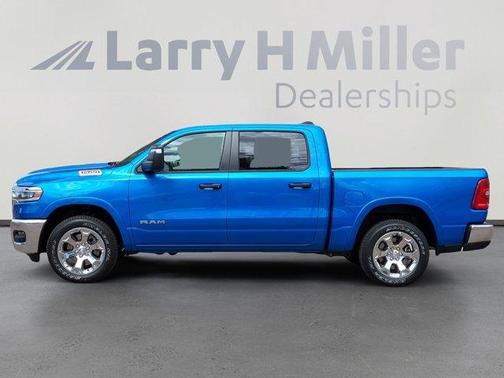 Hydro Blue Pearlcoat 2026 RAM 1500 Big Horn