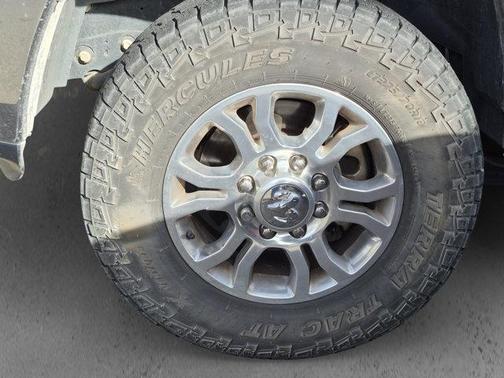 2018 RAM 2500 Laramie