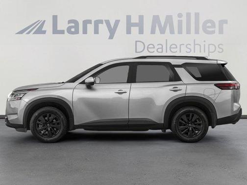 2023 Nissan Pathfinder SV