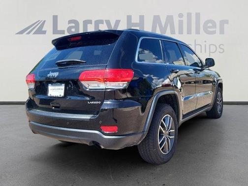 2019 Jeep Grand Cherokee Laredo E
