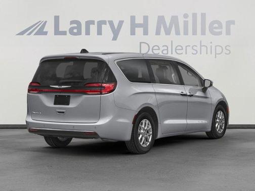 2024 Chrysler Pacifica Touring-L