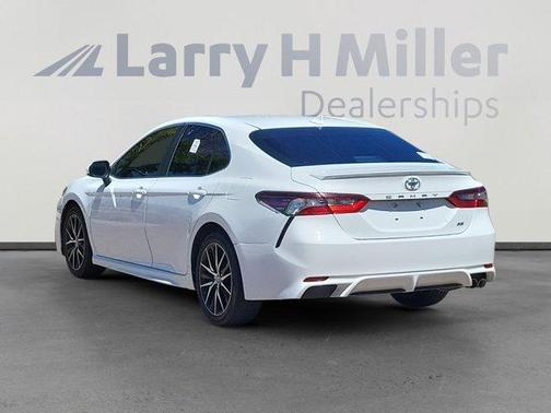 2021 Toyota Camry SE