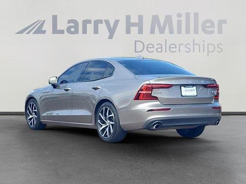 2019 Volvo S60 T6 Momentum