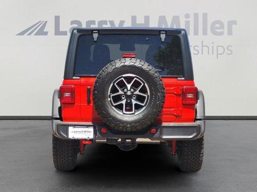 Firecracker Red Clearcoat 2026 Jeep Wrangler Rubicon