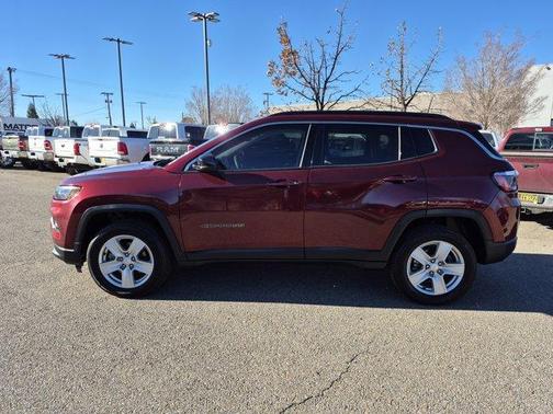 2022 Jeep Compass Latitude