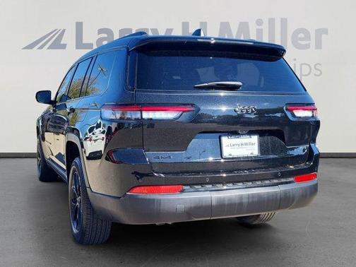 2025 Jeep Grand Cherokee L Laredo